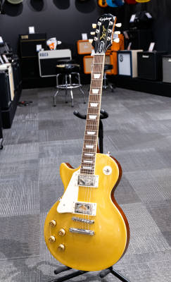 ⭐︎Epiphone Les Paul Gold Top Epiphone Les Paul Classic Worn - Worn Goldtop | Long & McQuade